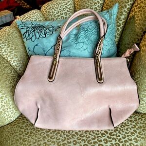 Pink faux leather purse with gold chain trim